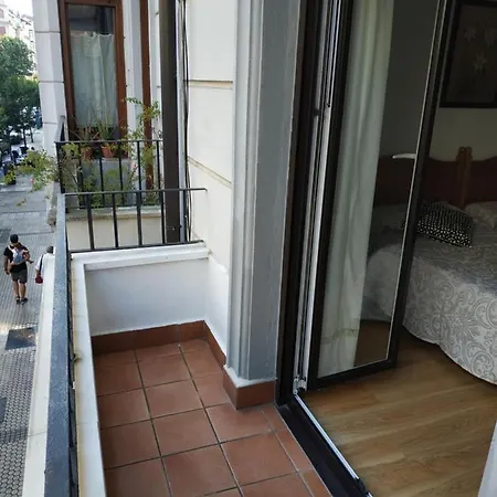 Matia De 5 Hab Cerca Playa Donostia 산세바스티안